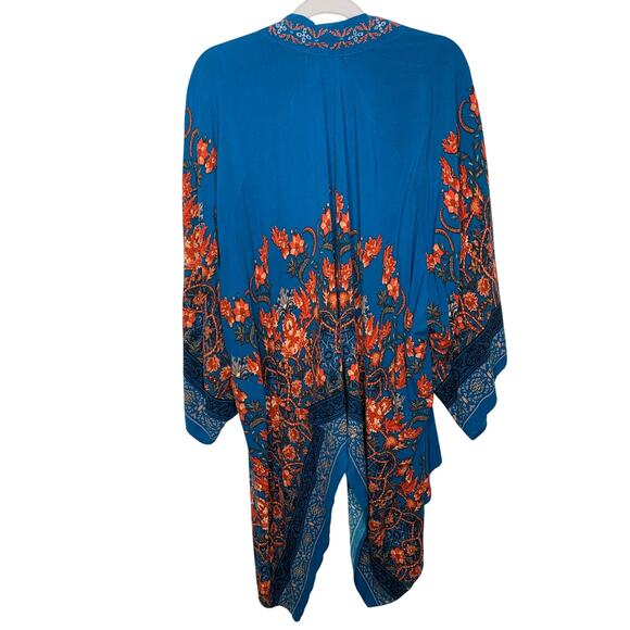 Flying Tomato Blue Floral Kimono Cardigan - Picture 4 of 7